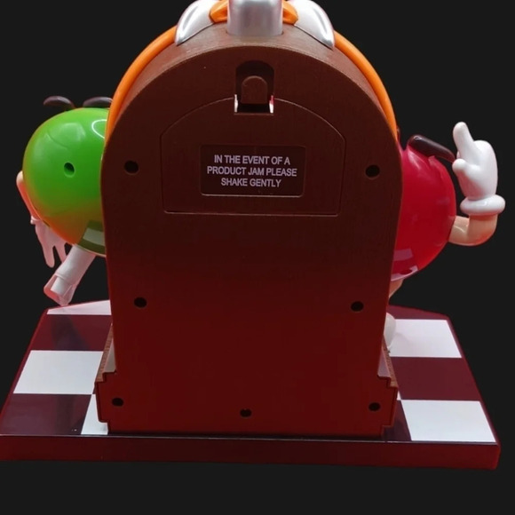 M&M rocking roll cafe candy dispenser - Picture 3 of 14
